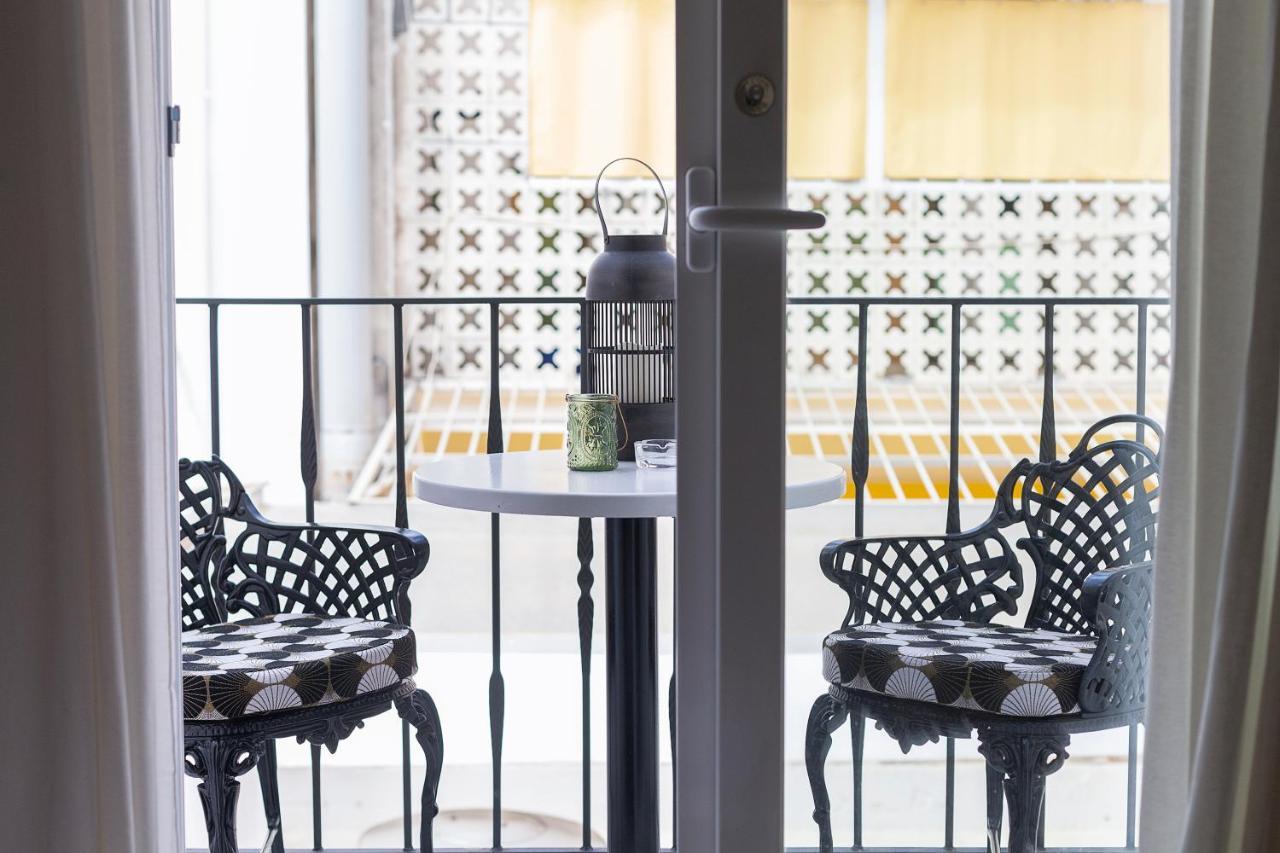 Sitgesnextdoor Bed & Breakfast ภายนอก รูปภาพ
