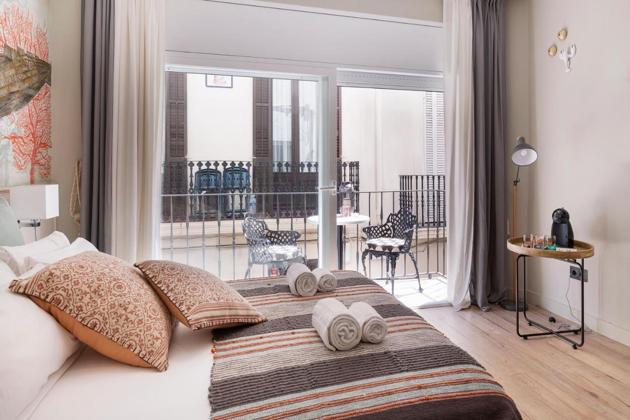 Sitgesnextdoor Bed & Breakfast ภายนอก รูปภาพ
