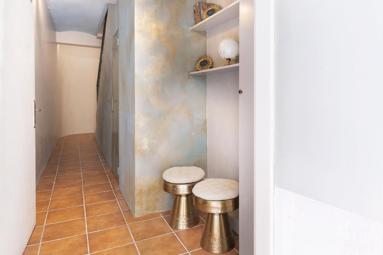 Sitgesnextdoor Bed & Breakfast ภายนอก รูปภาพ