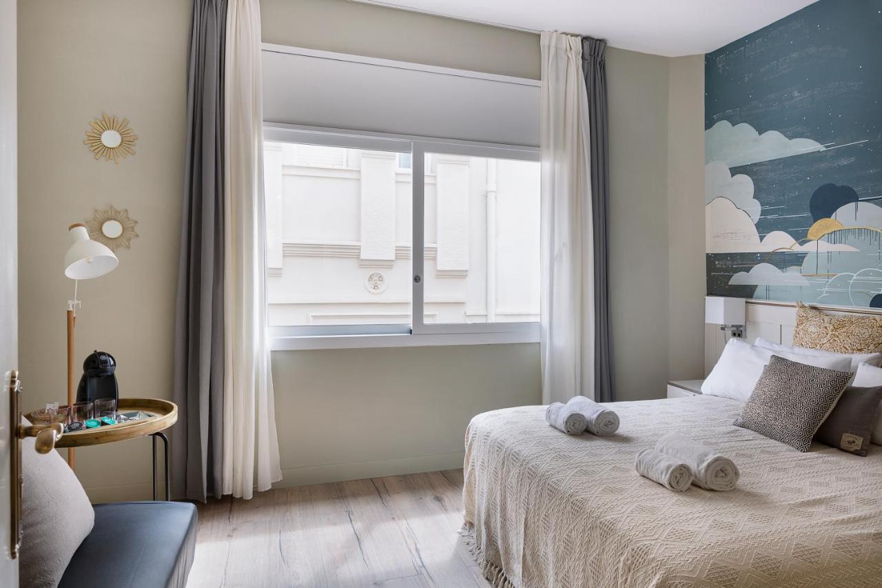 Sitgesnextdoor Bed & Breakfast ภายนอก รูปภาพ