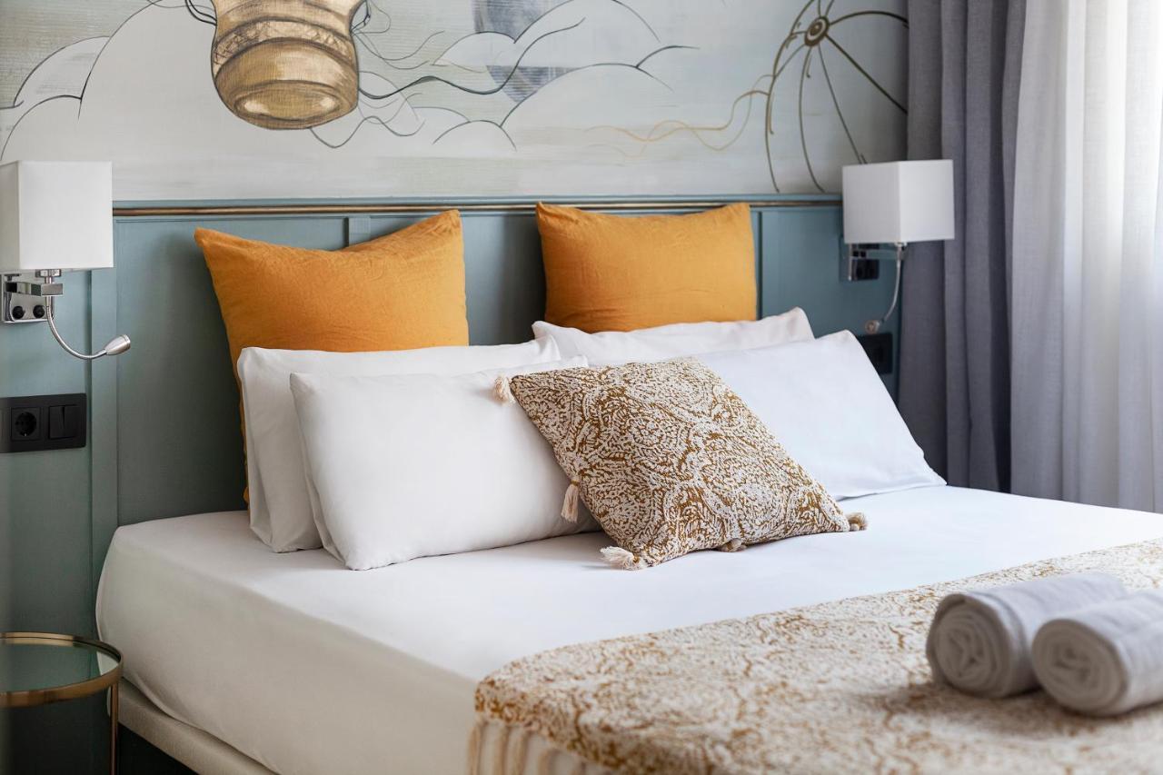 Sitgesnextdoor Bed & Breakfast ภายนอก รูปภาพ