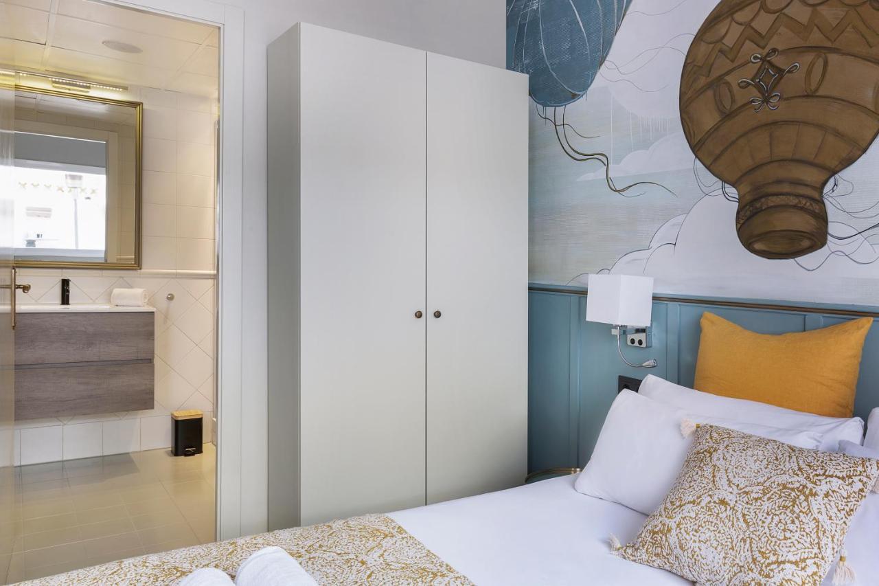 Sitgesnextdoor Bed & Breakfast ภายนอก รูปภาพ