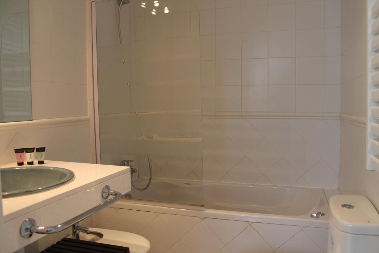 Sitgesnextdoor Bed & Breakfast ภายนอก รูปภาพ