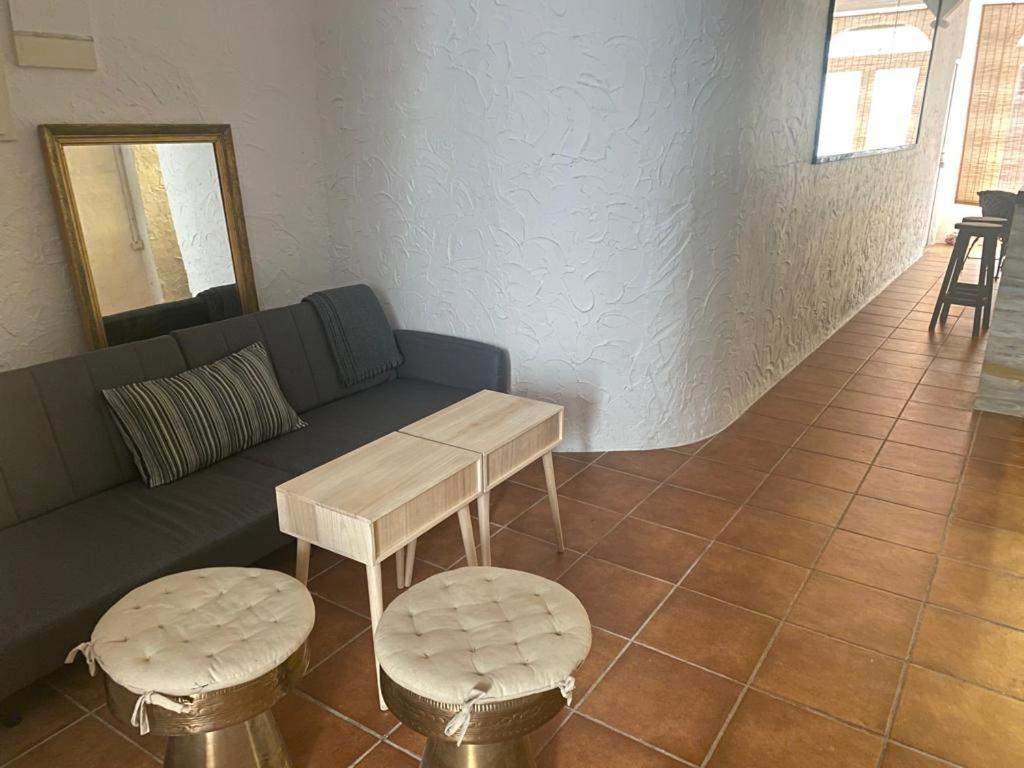 Sitgesnextdoor Bed & Breakfast ภายนอก รูปภาพ